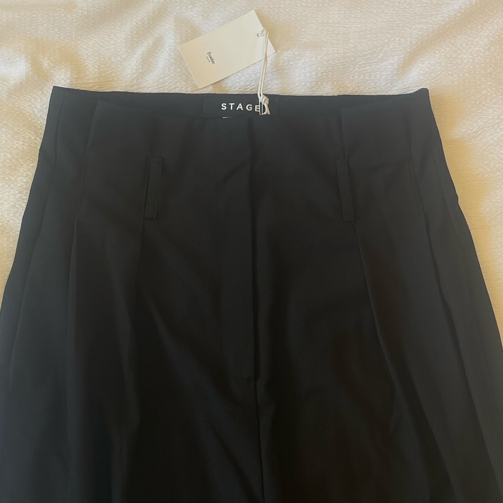 STAGE - The Frankie Shop - Women's Black Pleated Trousers